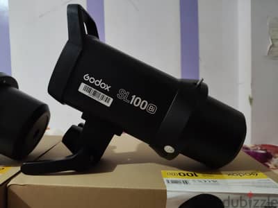 2هيد godox sl100bi