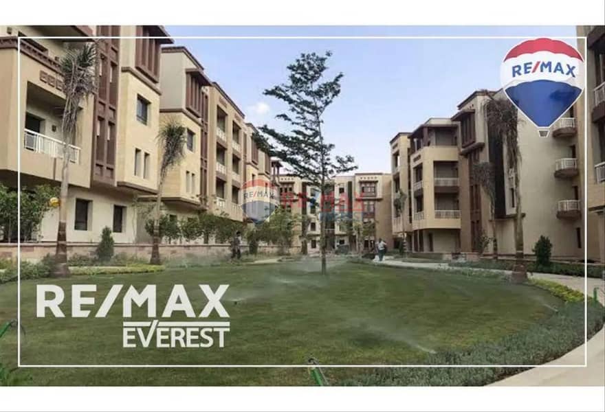 Resale Ground apartment with garden at Green 5 4