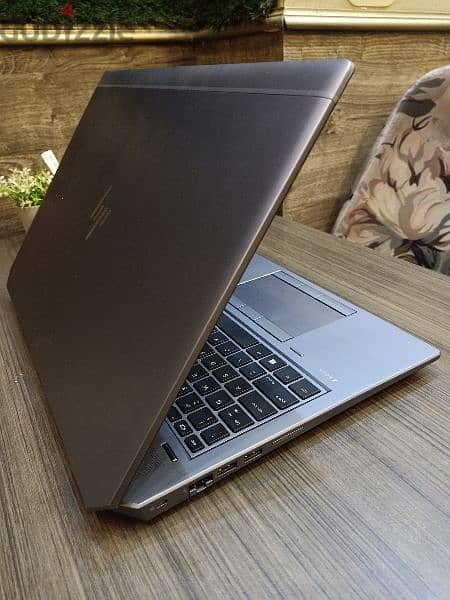 hp zbook g5 i7 8gen 7