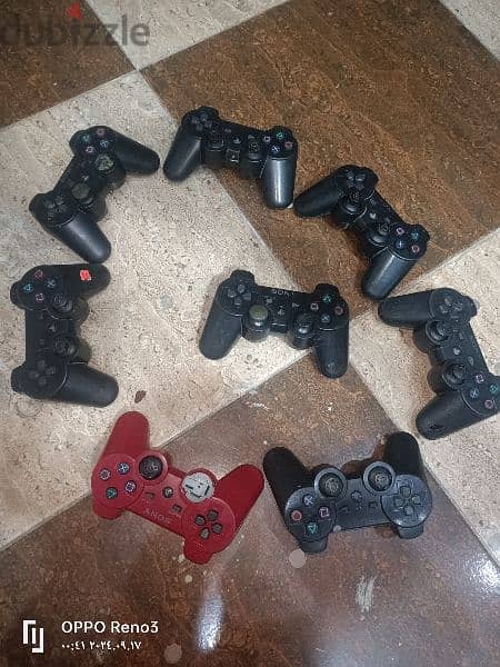 24 دراع ps3 بلاستشن محتاجه صيانه . مش شغاله . 8 بينور و 8 لأ و8 مفكوك 2