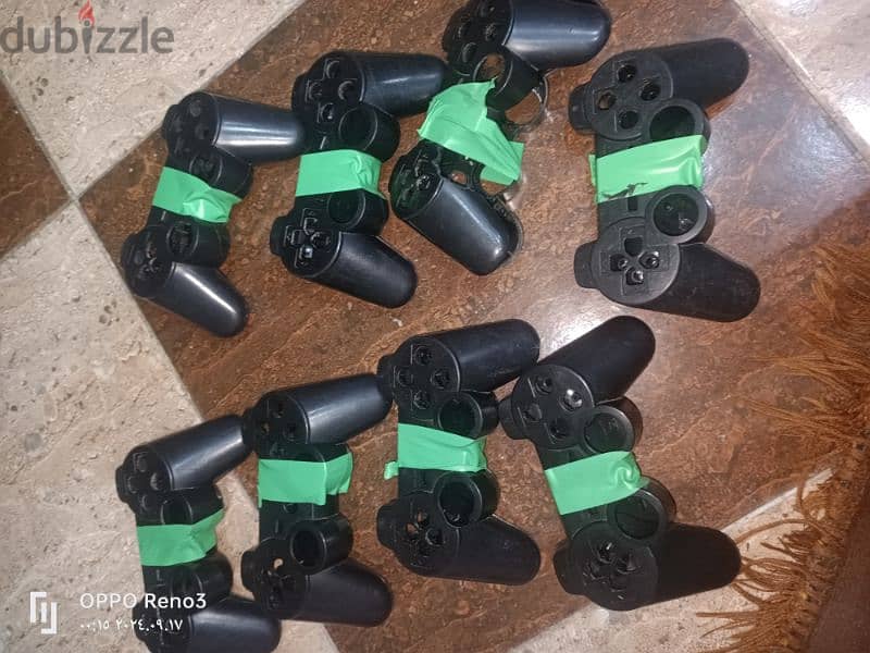 24 دراع ps3 بلاستشن محتاجه صيانه . مش شغاله . 8 بينور و 8 لأ و8 مفكوك 3