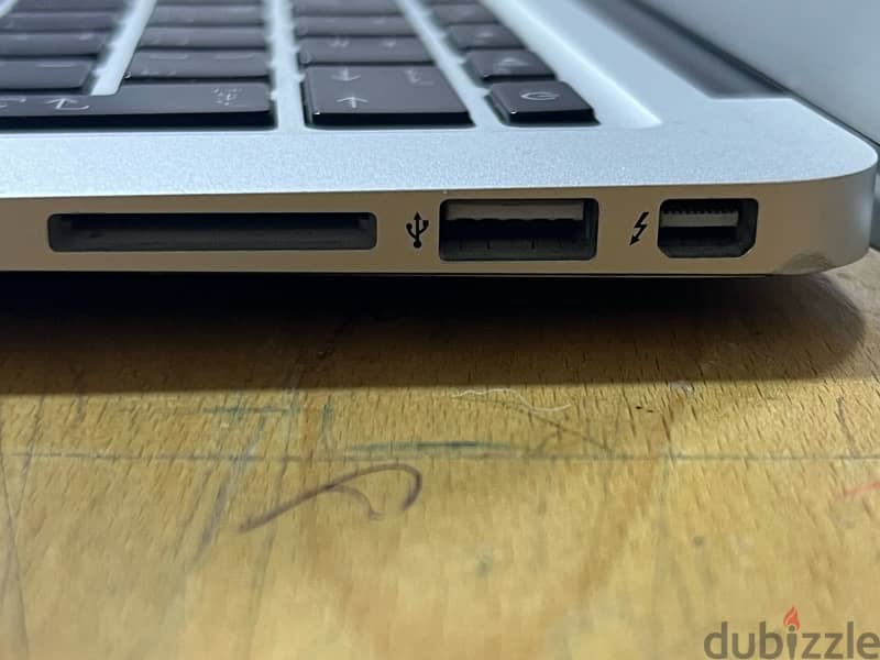 MacBook Air 13,3 2015 5