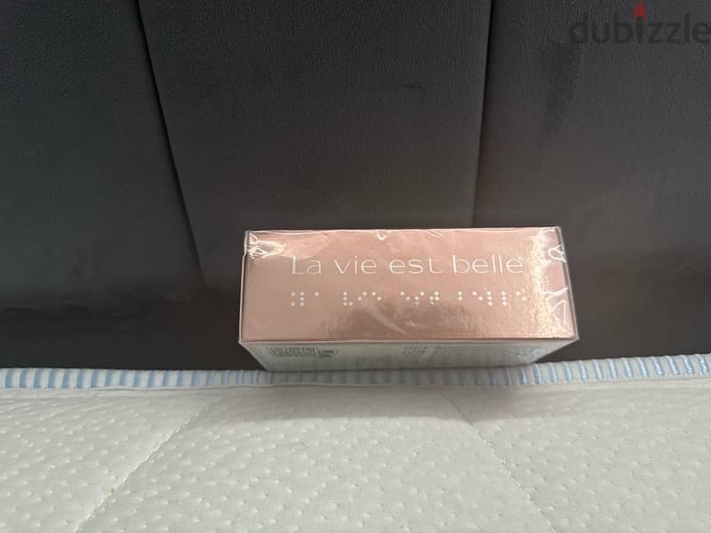 la vie est belle women perfume 1