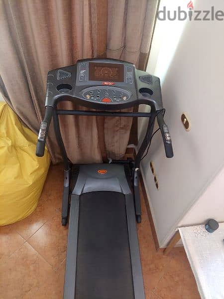 pro fit treadmill -مشايه 0