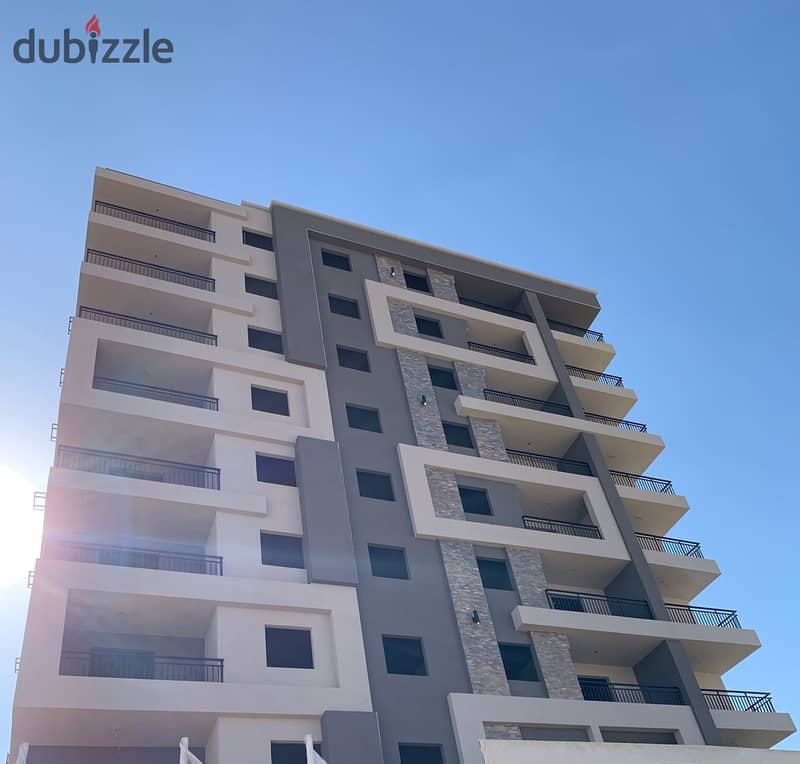 Apartment 125m + 37m garden for sale in a compound in front of Wadi Degla Club, ground floor with garden, immediate delivery, installments from the ow 8