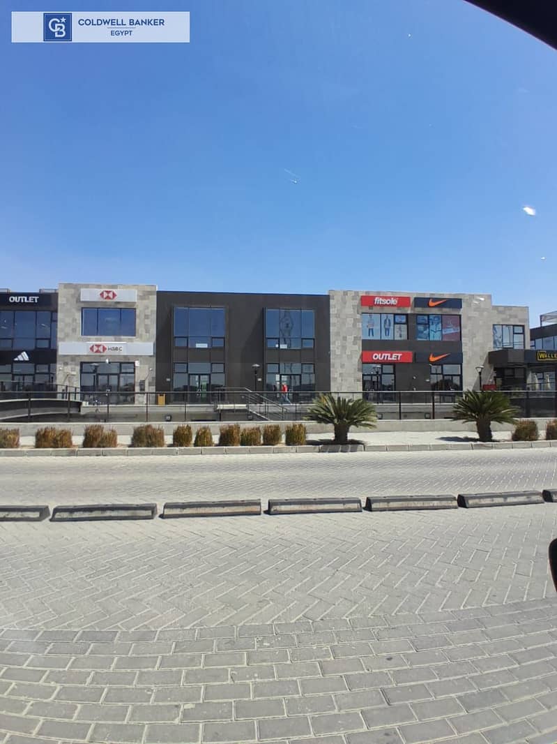 Retail for rent core & shell in Strip sodic El sheikh zayed 304 sqm with very competitive price and a prime location 3