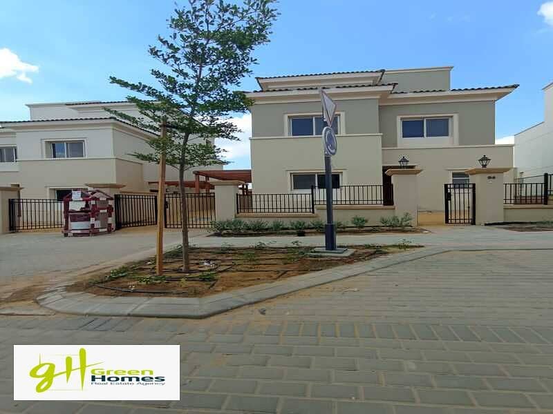 TownHouse 253m for sale best location in Uptown Cairo - Emaar 5