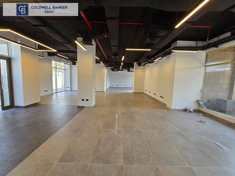 Fully Finished Office 225 sqm for RENT in a prime location in a well known mall in El sheikh Zayed 9