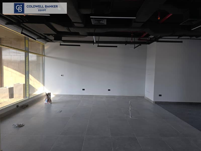 Fully Finished Office 225 sqm for RENT in a prime location in a well known mall in El sheikh Zayed 10