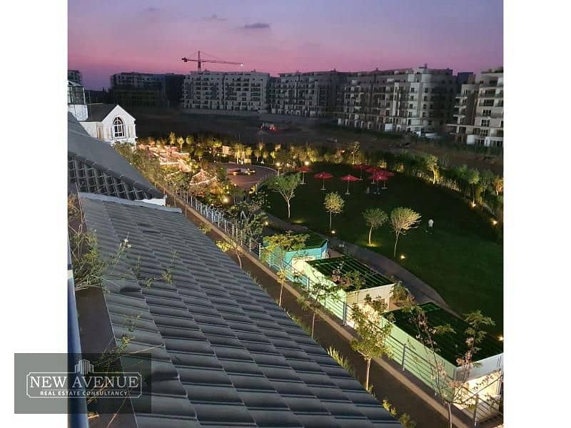 Apartment with garden for sale in Mountain icity 4