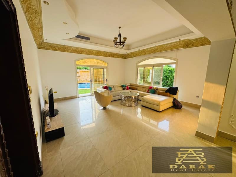 For sale: A palace in Madinaty, featuring 7 bedrooms, luxurious finishes, first-time occupancy, fully furnished with a swimming pool. The property is 8