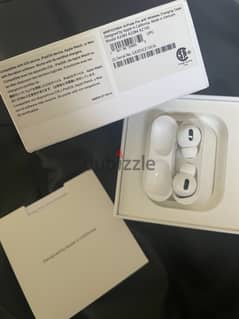 Air pods pro with sound cancellation model A2083