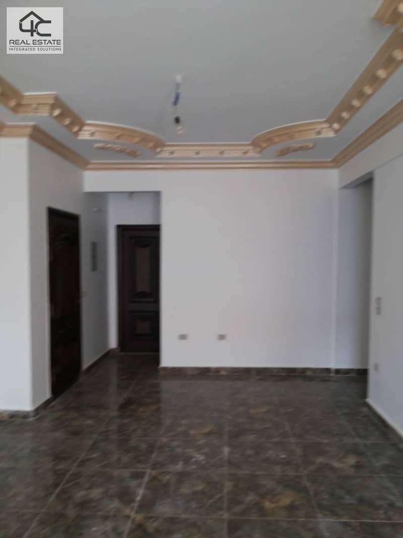 Apartment 200 m in Banfsaj Villas at under market price fully finished garden view 3