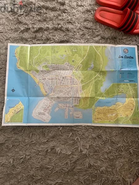 gta 5 premium edition ps4 with map 2