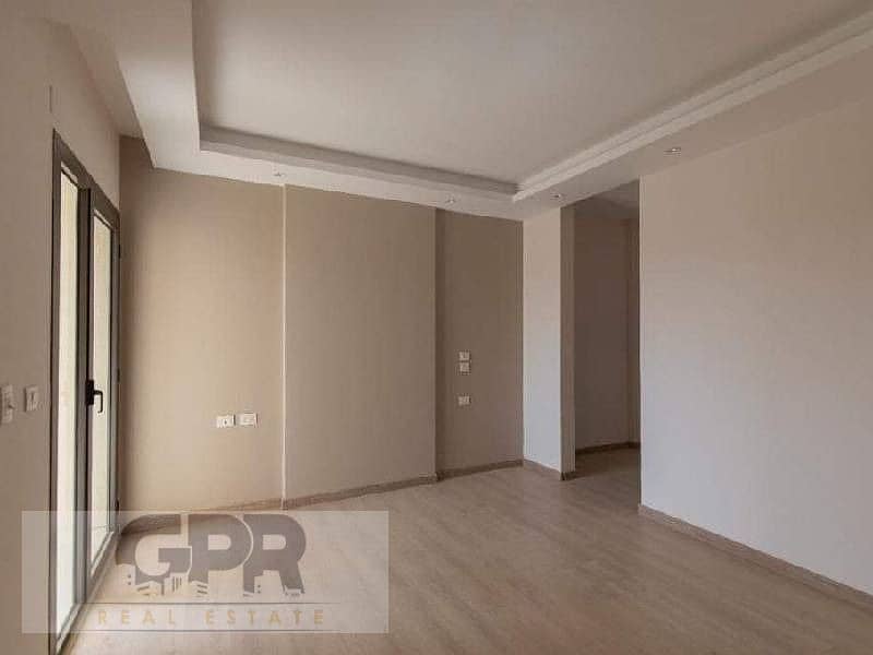 شقة للبيع 200م استلام فوري متشطبة في جاردن سيتي العاصمة الادارية - Apartment For Sale Fully Finished & Ready To Move in Garden City New Capital 6