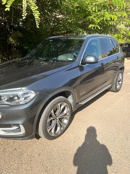 BMW X5 2017 1