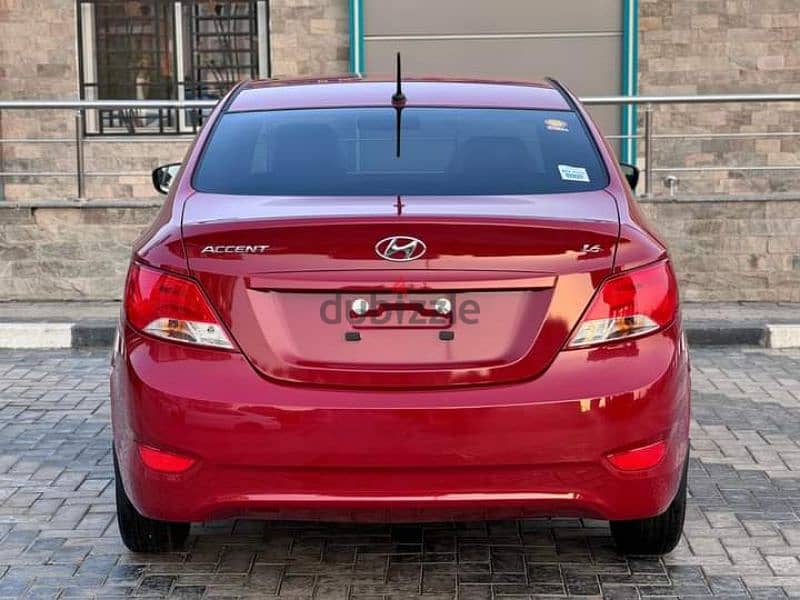 Hyundai Accent 2025 3