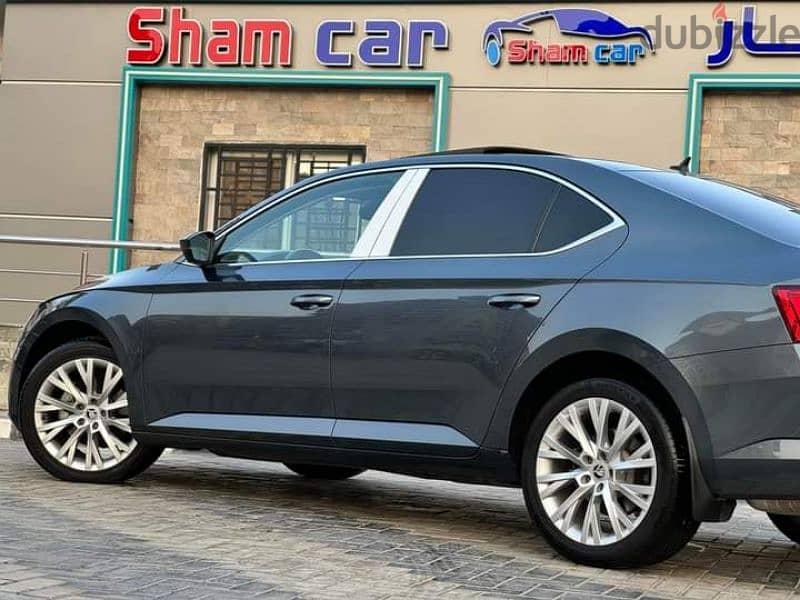 Skoda Superb 2021 6