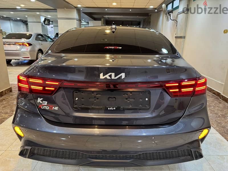 KIA K3 PRESTIGE  2023 KM 20000 IMPORT  KOREA FACTORY  PAINT 12