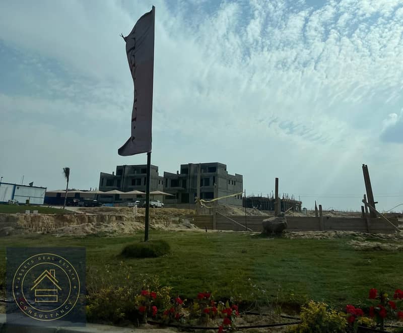 Prime Location Townhouse for sale in front of Beverly Hills Sheikh Zayed , at V Levels Compound Dunes with 2.5 Million Down Payment over 8 years plan 9