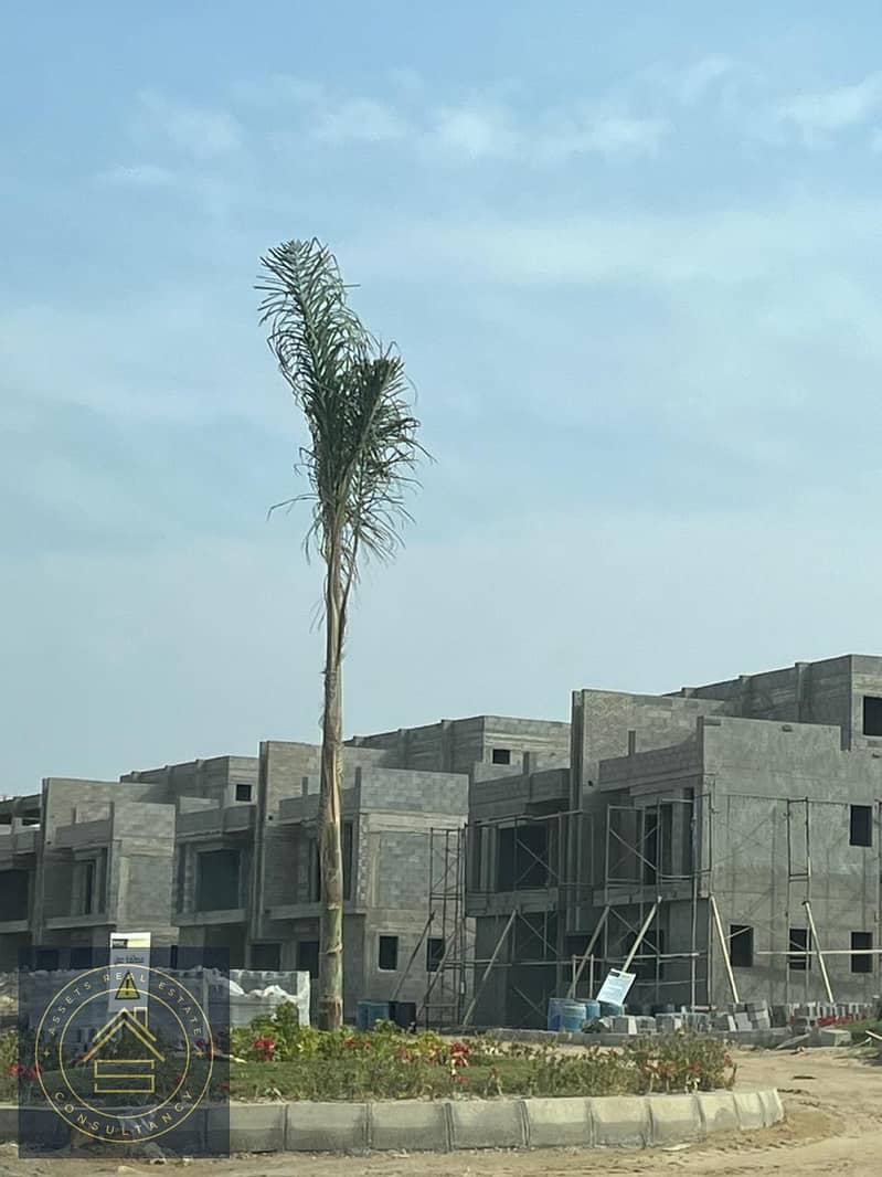 Prime Location Townhouse for sale in front of Beverly Hills Sheikh Zayed , at V Levels Compound Dunes with 2.5 Million Down Payment over 8 years plan 12