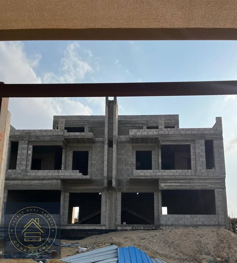 Prime Location Townhouse for sale in front of Beverly Hills Sheikh Zayed , at V Levels Compound Dunes with 2.5 Million Down Payment over 8 years plan 15