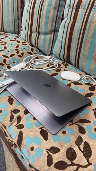 MACBOOK PRO 16-INCH, 2019 5