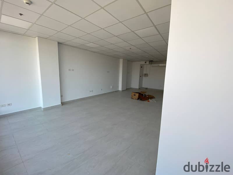 مكتب للايجار في ذا جيت قلب الشيخ زايد  office for rent in the gate in the heart of el sheikh zayed 4