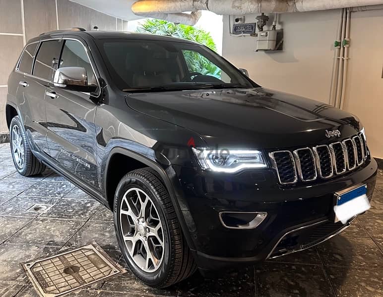 Jeep Grand Cherokee 2022 1