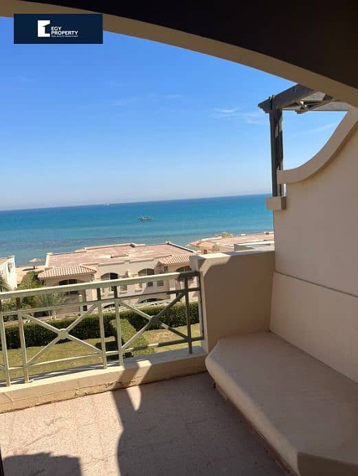 Fully Finished Fully furnished Twin house for sale in La Vista Sokhna enjoy full sea view from garden 8