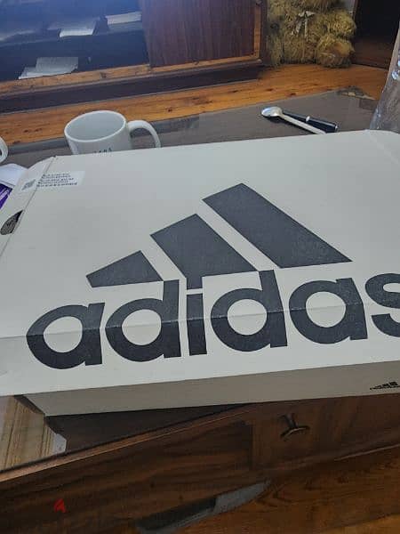 Shoes Adidas size 43. new with box. 7