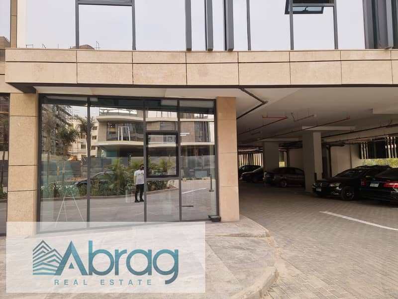 Administrative office 928 m for sale, delivery now, finished and in installments in The Portal - SODIC West - Sheikh Zayed 7