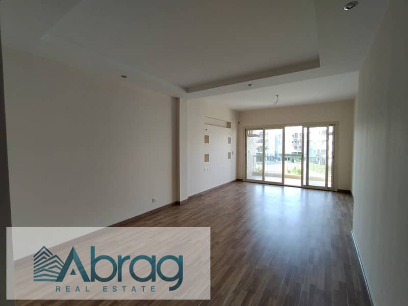 For rent an apartment 134m with kitchen and private garden in The Address Sheikh Zayed Compound 1