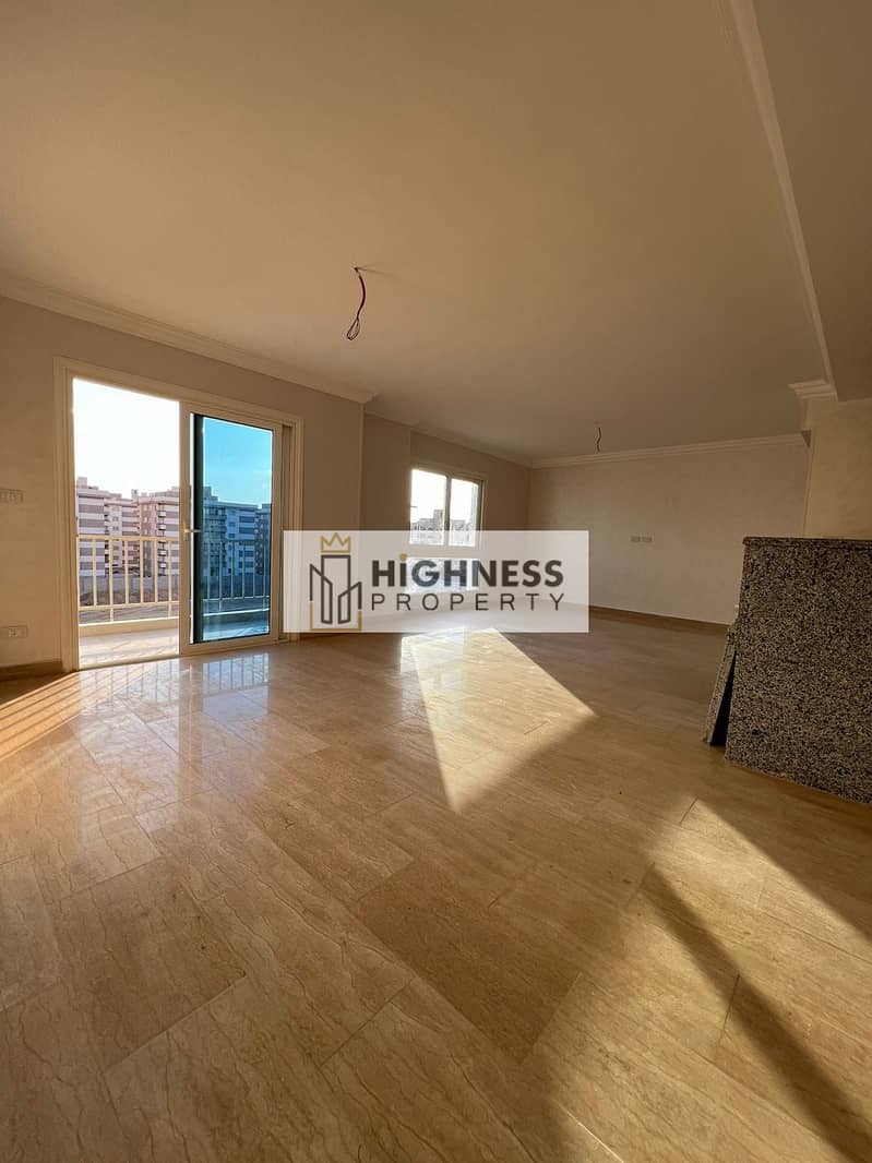 At the lowest price and at a very special price, an apartment for sale, 133 square meters, fully finished and ready for immediate delivery, the best l 7