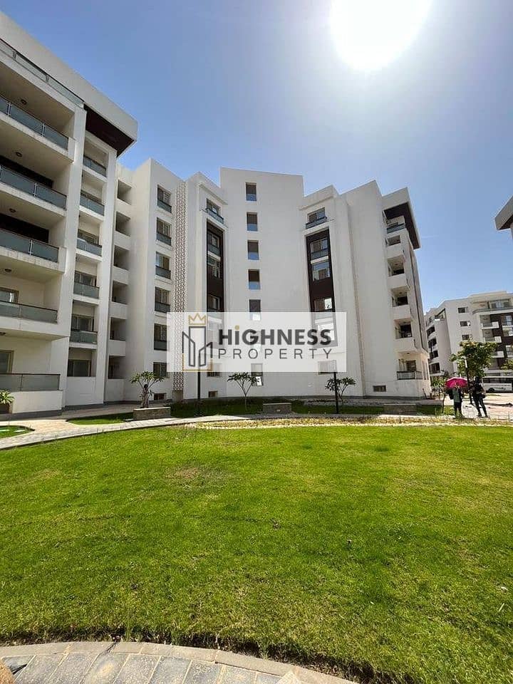 At the lowest price and at a very special price, an apartment for sale, 133 square meters, fully finished and ready for immediate delivery, the best l 23