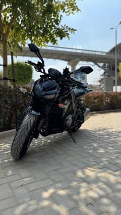 Kawasaki Z1000 Model 2015 0