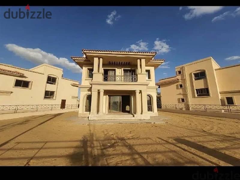 villa with Garden for rent in Madinaty Compound 3