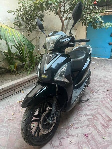 سكوتر st 200cc 0