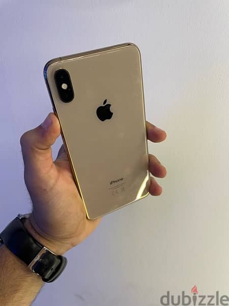 iPhone Xs Max 2