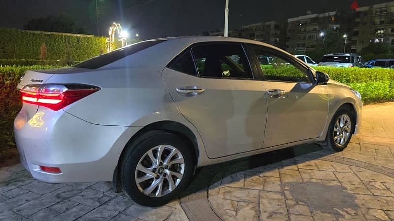 Toyota Corolla 2018كسر كسر زيرو 5