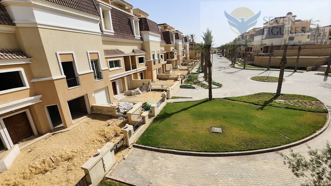 Town house for sale  The Butterfly , Mostakbal City - Madinet Masr,with 42% cash discount  Neighbors Madinaty ,Aliva Mountain View,Bloomfields tatweer 4