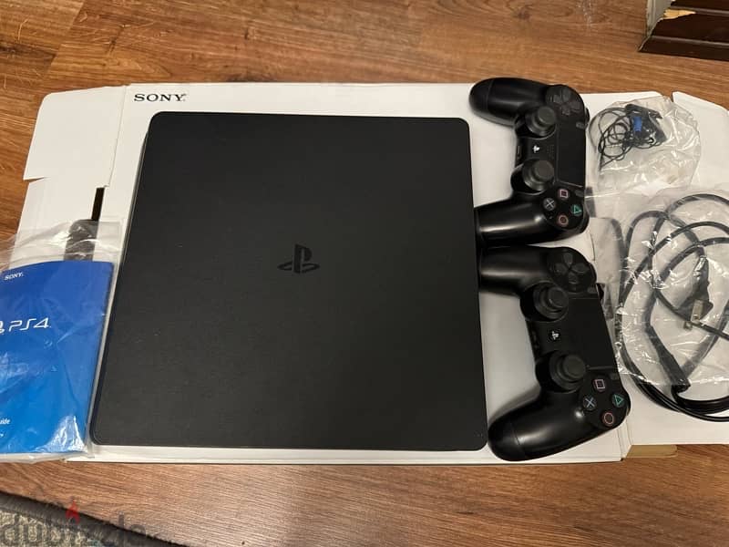 Ps4 slim 1Tb 0