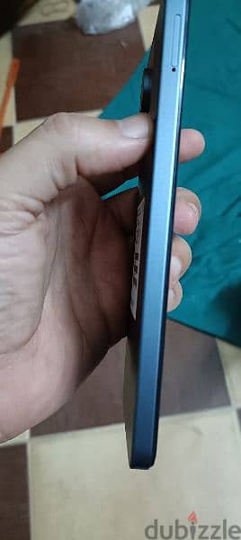 Redmi 13C. . . . . . 256+8 5