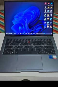 Huawei matebook d14sبحاله فوق الممتازه مفيهوش اي عيوب او خدوش نهائيا و