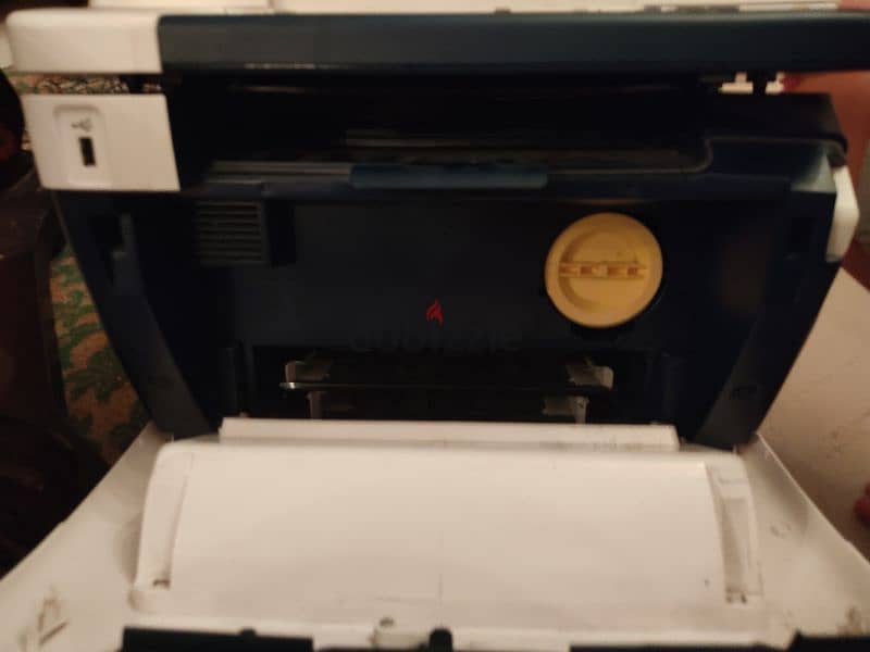 طابعه  xerox 4