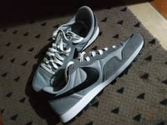 Original nike shoes , air pegasus 83 (43.5 /43) كوتش نايكي اصلي