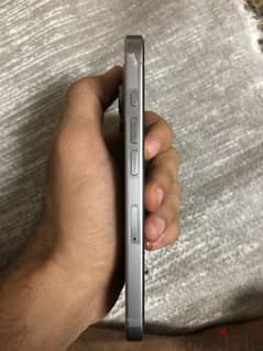 iphone 15 pro بس كالجديد بظبط