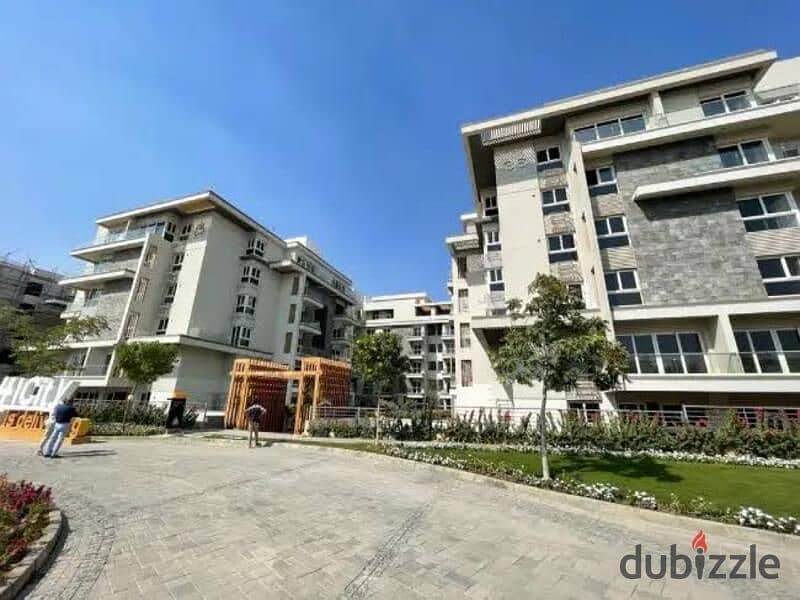 dp: 3,800,000 Apartment for sale Ready to move prime location 10