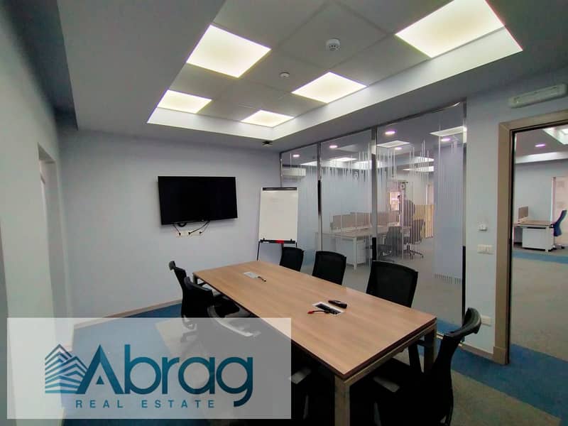 Administrative headquarters for rent in Sheikh Zayed Mall, The Courtyard, fully finished and furnished 10