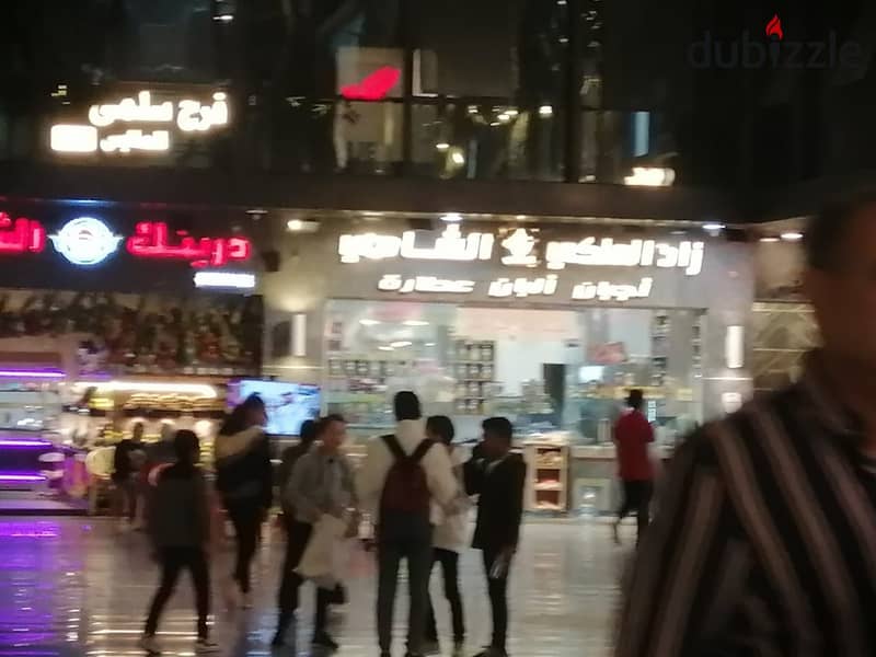 A ground floor shop for immediate delivery in one of the most powerful malls in El Shorouk, directly facing Town Center Mall, with facilities 42